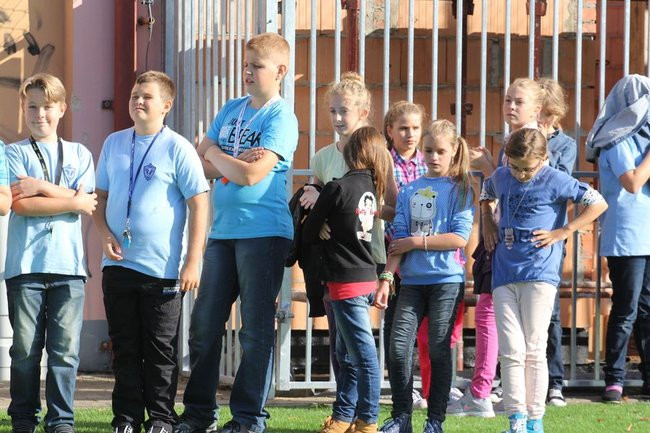 Pierwszy mecz na nowym boisku (zdjęcia)