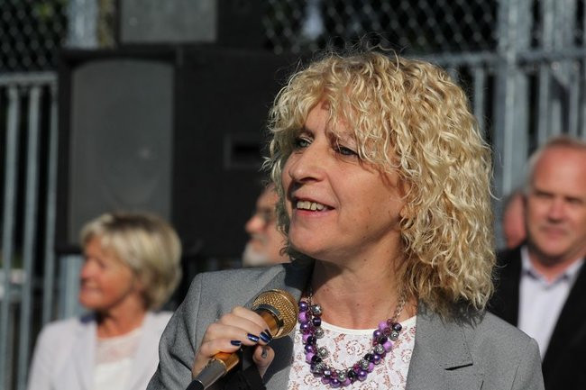 Pierwszy mecz na nowym boisku (zdjęcia)