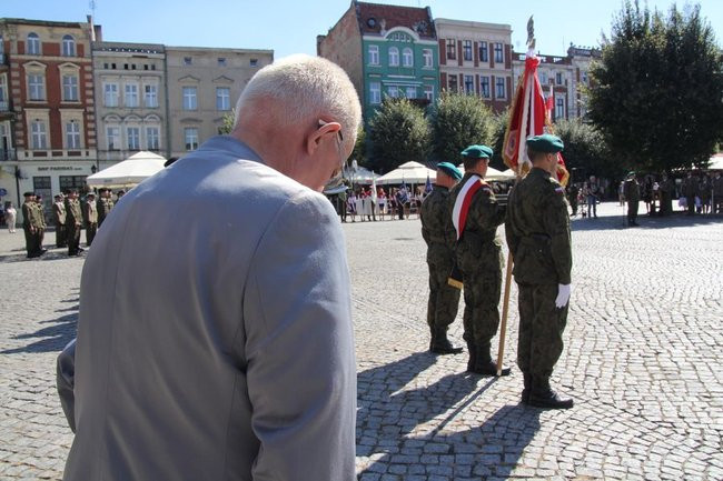 60 lat robią mapy, w piątek dostali sztandar (zdjęcia)