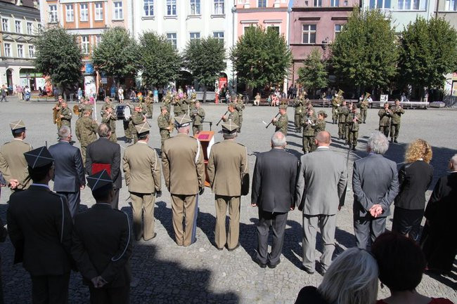 60 lat robią mapy, w piątek dostali sztandar (zdjęcia)