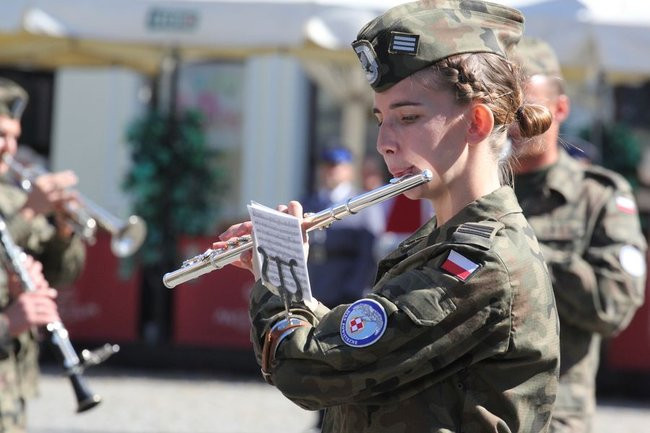 60 lat robią mapy, w piątek dostali sztandar (zdjęcia)