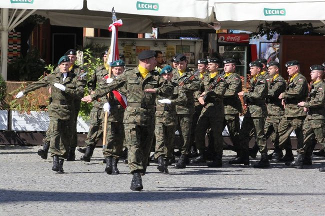 60 lat robią mapy, w piątek dostali sztandar (zdjęcia)