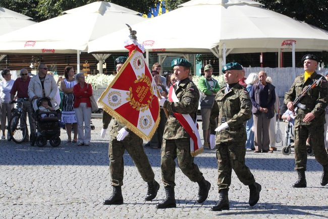 60 lat robią mapy, w piątek dostali sztandar (zdjęcia)