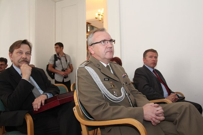 60 lat robią mapy, w piątek dostali sztandar (zdjęcia)