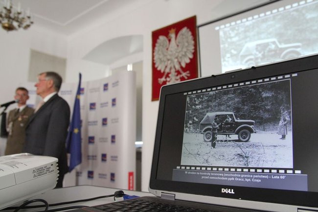 60 lat robią mapy, w piątek dostali sztandar (zdjęcia)