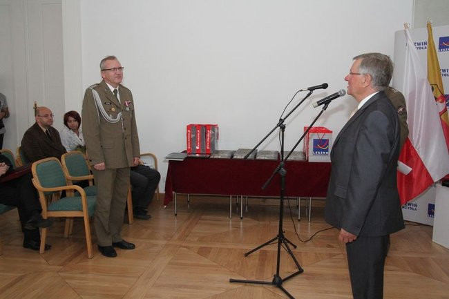 60 lat robią mapy, w piątek dostali sztandar (zdjęcia)