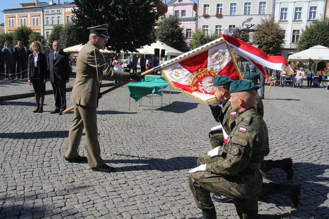 60 lat robią mapy, w piątek dostali sztandar (zdjęcia)