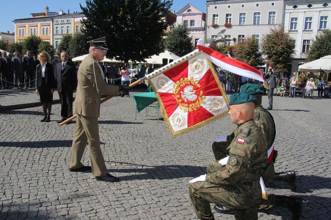60 lat robią mapy, w piątek dostali sztandar (zdjęcia)