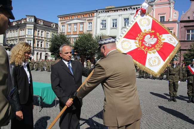 60 lat robią mapy, w piątek dostali sztandar (zdjęcia)