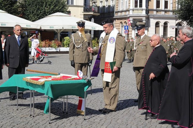 60 lat robią mapy, w piątek dostali sztandar (zdjęcia)