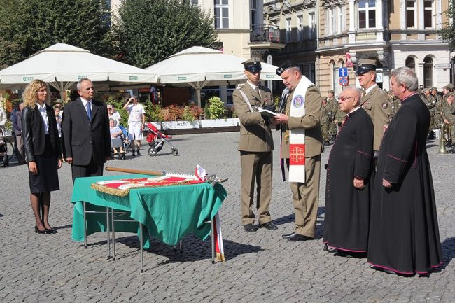 60 lat robią mapy, w piątek dostali sztandar (zdjęcia)