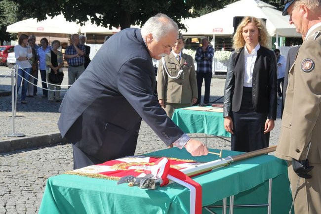 60 lat robią mapy, w piątek dostali sztandar (zdjęcia)