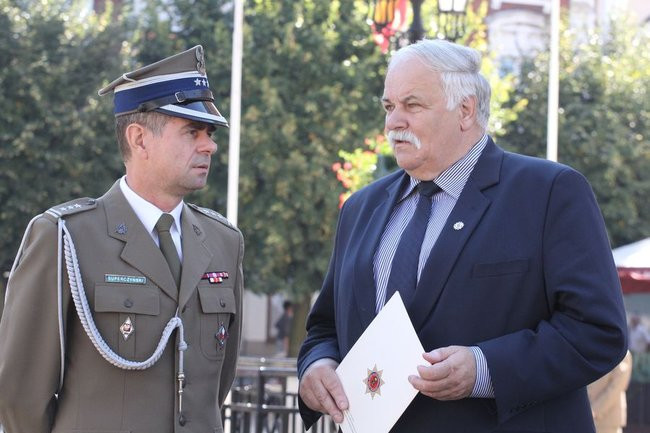 60 lat robią mapy, w piątek dostali sztandar (zdjęcia)