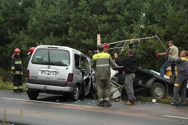 Jedna osoba ciężko ranna (zdjęcia)
