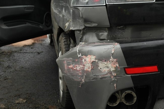Trzy osoby ranne w wypadku koło Radomicka (zdjęcia, wideo i dźwięk)