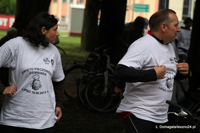 Rowerzyści opanowali park w Lipnie (dźwięk i zdjęcia)