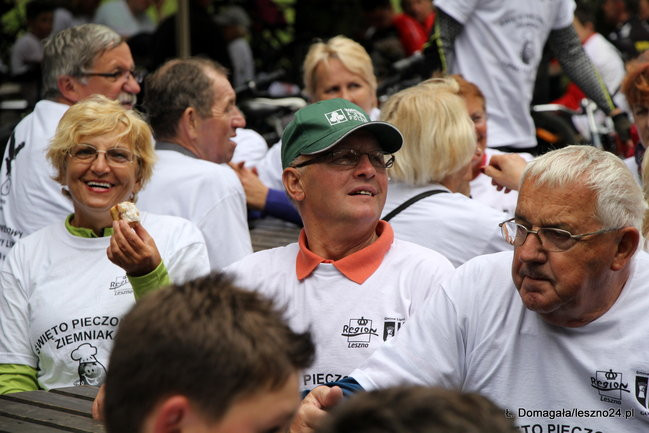 Rowerzyści opanowali park w Lipnie (dźwięk i zdjęcia)