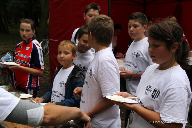 Rowerzyści opanowali park w Lipnie (dźwięk i zdjęcia)