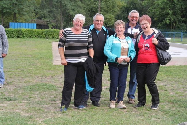 Seniorzy strzelali i rzucali granatami (zdjęcia)