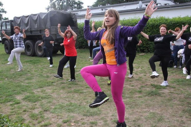 Seniorzy strzelali i rzucali granatami (zdjęcia)