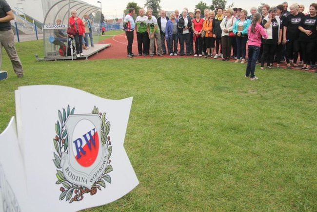 Seniorzy strzelali i rzucali granatami (zdjęcia)