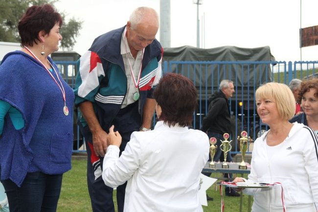 Seniorzy strzelali i rzucali granatami (zdjęcia)