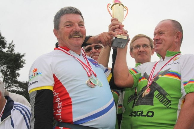 Seniorzy strzelali i rzucali granatami (zdjęcia)