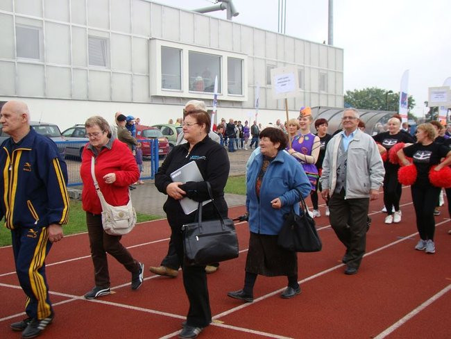 Seniorzy strzelali i rzucali granatami (zdjęcia)