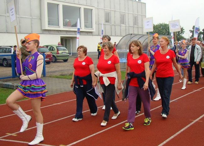 Seniorzy strzelali i rzucali granatami (zdjęcia)