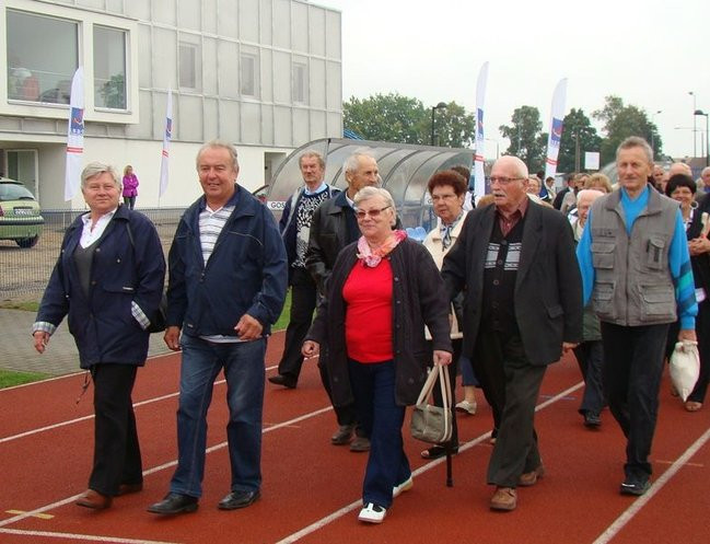 Seniorzy strzelali i rzucali granatami (zdjęcia)