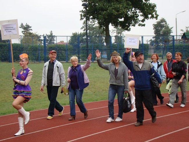 Seniorzy strzelali i rzucali granatami (zdjęcia)