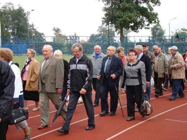 Seniorzy strzelali i rzucali granatami (zdjęcia)