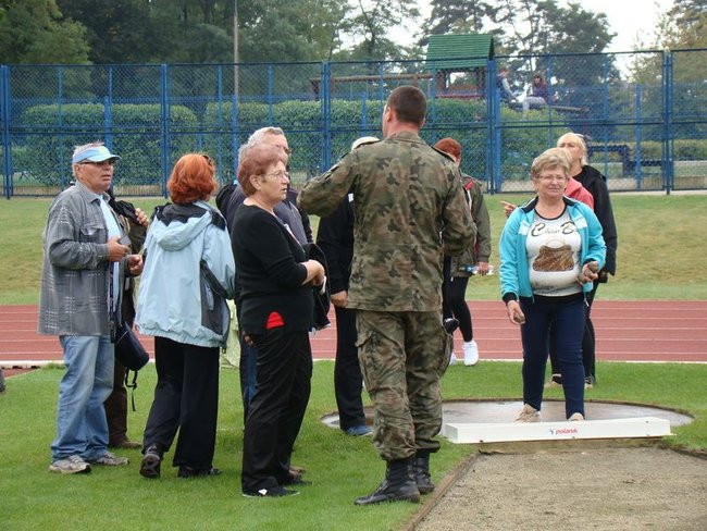 Seniorzy strzelali i rzucali granatami (zdjęcia)