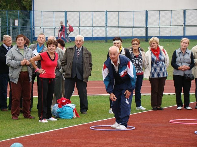 Seniorzy strzelali i rzucali granatami (zdjęcia)