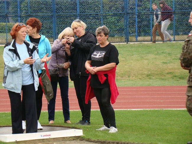 Seniorzy strzelali i rzucali granatami (zdjęcia)