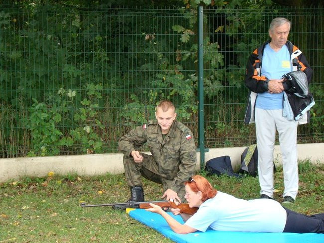 Seniorzy strzelali i rzucali granatami (zdjęcia)