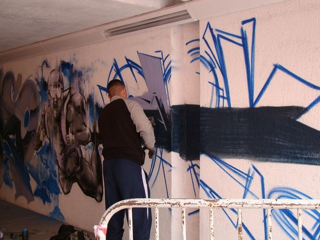 Graficiarze pomalowali przejście podziemne (zdjęcia)