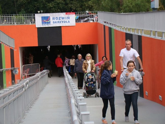 Graficiarze pomalowali przejście podziemne (zdjęcia)