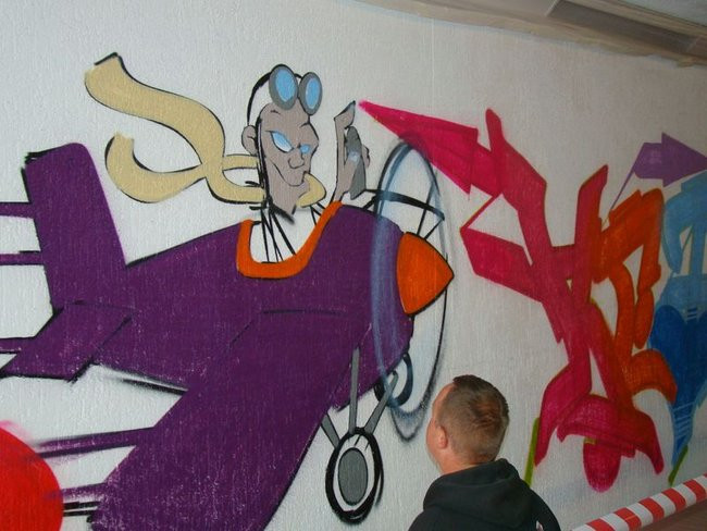 Graficiarze pomalowali przejście podziemne (zdjęcia)