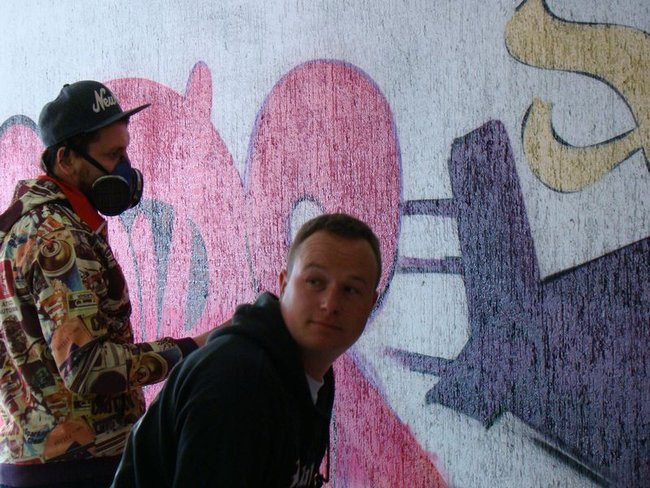 Graficiarze pomalowali przejście podziemne (zdjęcia)