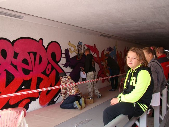 Graficiarze pomalowali przejście podziemne (zdjęcia)