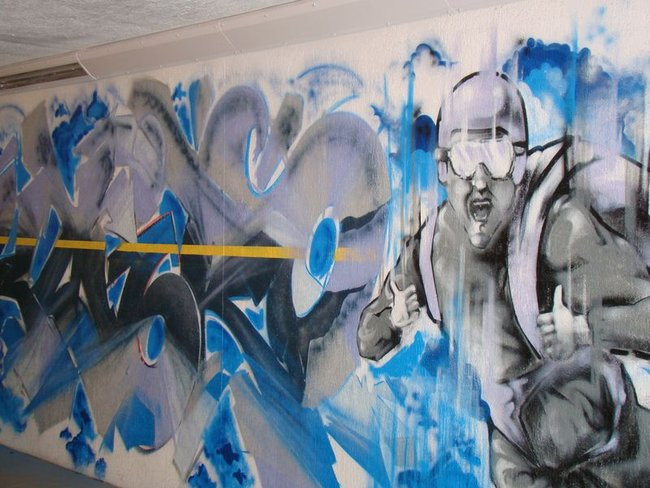 Graficiarze pomalowali przejście podziemne (zdjęcia)