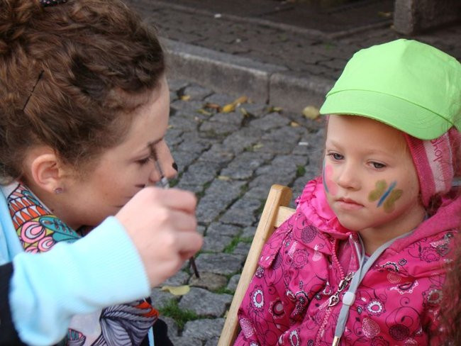 Przedszkolaki opanowały rynek (dużo zdjęć)