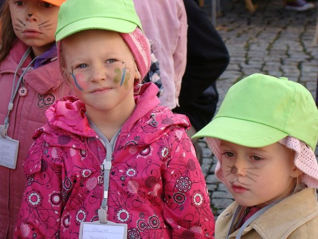Przedszkolaki opanowały rynek (dużo zdjęć)