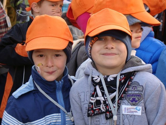 Przedszkolaki opanowały rynek (dużo zdjęć)