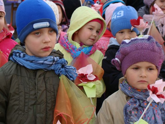 Przedszkolaki opanowały rynek (dużo zdjęć)