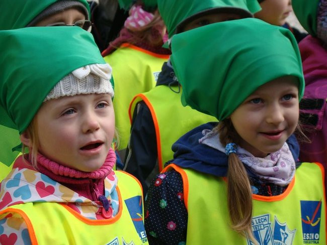 Przedszkolaki opanowały rynek (dużo zdjęć)
