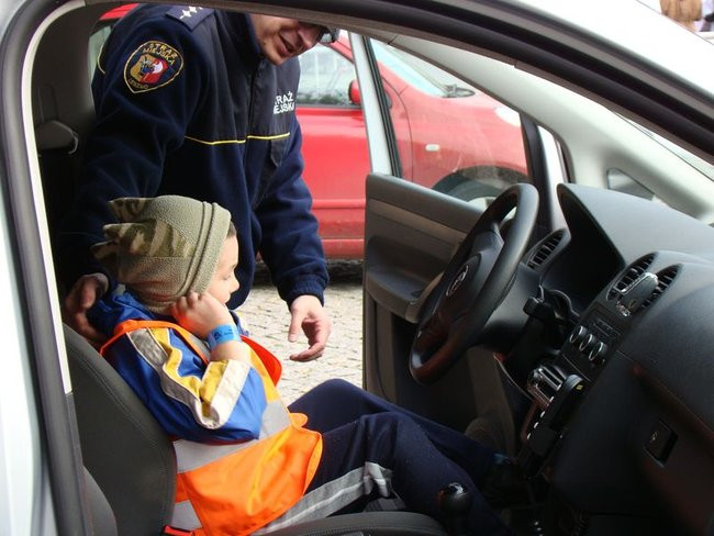 Przedszkolaki opanowały rynek (dużo zdjęć)