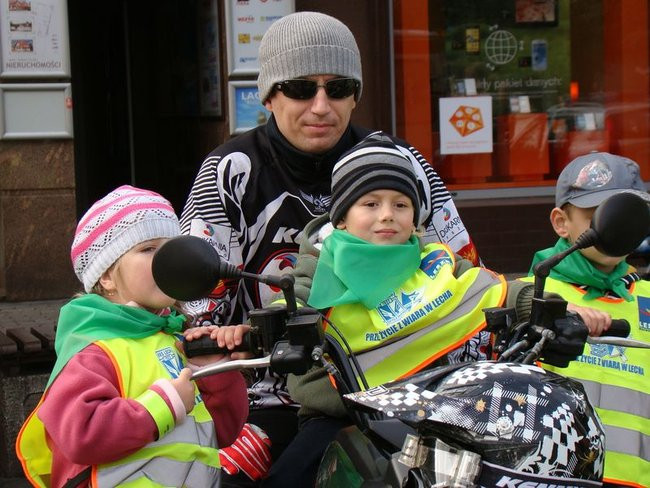 Przedszkolaki opanowały rynek (dużo zdjęć)