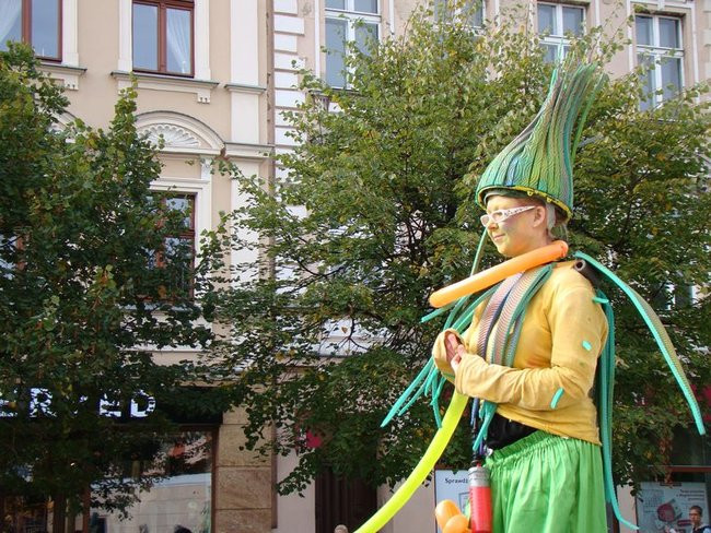 Przedszkolaki opanowały rynek (dużo zdjęć)